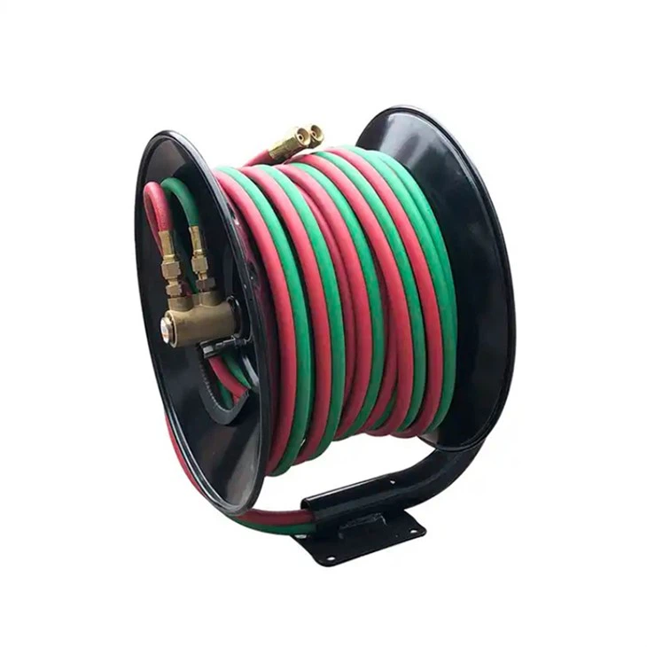 Carrete retráctil de manguera de oxígeno médico